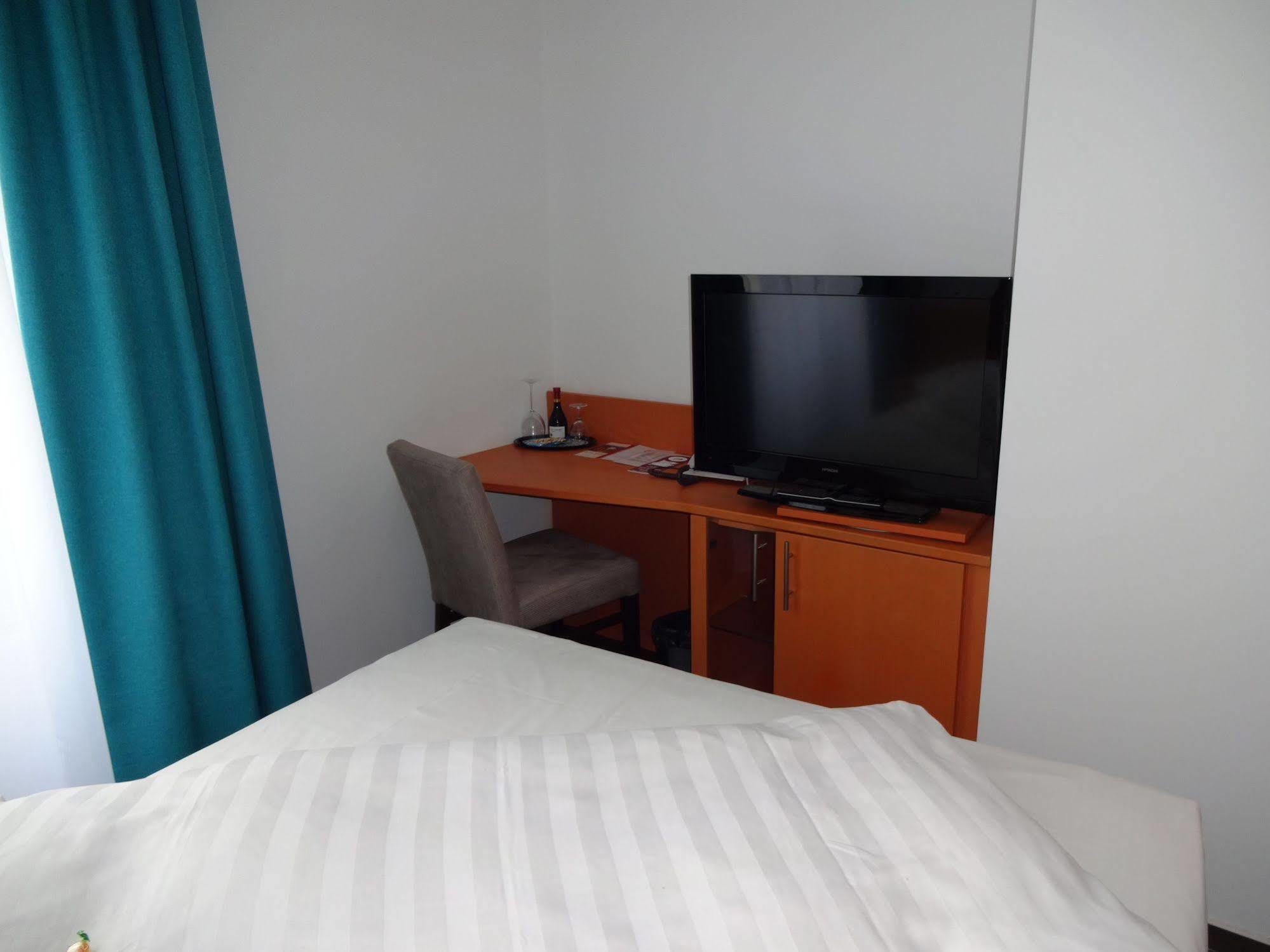 Koncept Hotel Benedikt Siegburg Eksteriør bilde